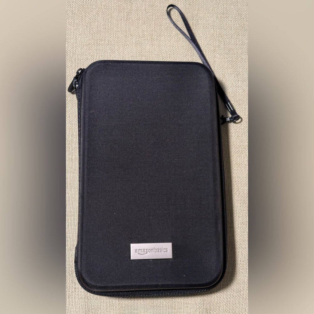 Amazon Basics Universal Travel Case Organizer For Small Electronics and Acc BLK